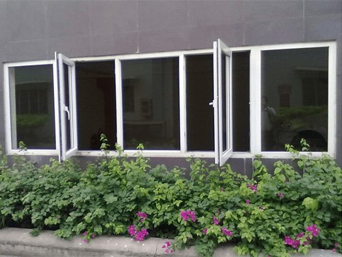 Dịch vụ sửa chữa cửa nhôm kính tại nhà uy tín nhất tại quận 6 Tphcm 7 cua so3