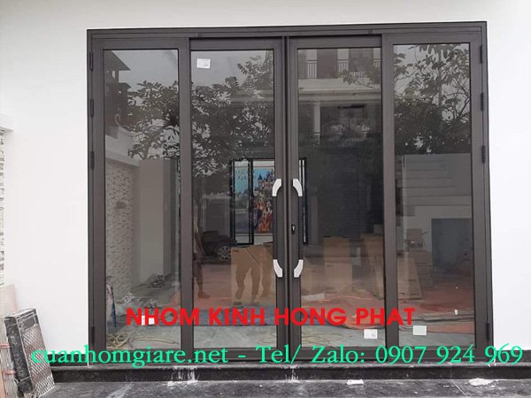 Top 5 đơn vị làm cửa nhôm kính giá rẻ Thủ Đức: Đánh giá chi tiết 5 cửa nhôm kính giá rẻ thủ đức