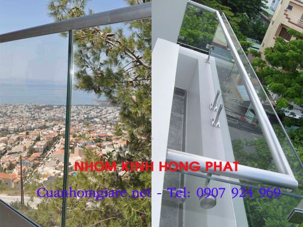 Lan can kính ban công chung cư: Tiêu chí an toàn và thẩm mỹ được sử dụng phổ biến 5 lan can kính ban công chung cư