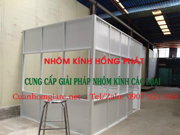 Vách nhôm kính giá rẻ: Giải pháp tiết kiệm chi phí cho văn phòng và nhà ở 2 vách nhôm kính giá rẻ