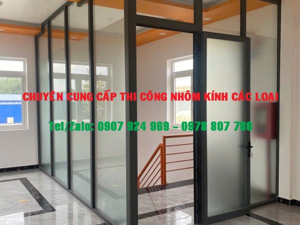 Tổng quan vách nhôm kính giá rẻ Bình Dương chi tiết, mới nhất hiện nay 2 vách nhôm kính giá rẻ bình dương