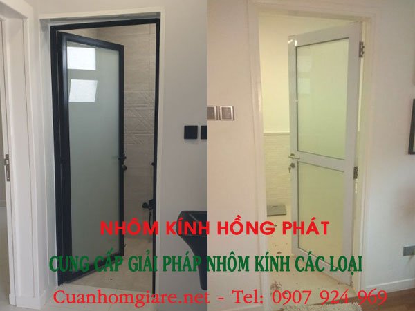 Cửa Nhôm Nhà Vệ Sinh Hệ 700: Tổng Quan và Ưu Điểm Vượt Trội 2 cửa nhôm nhà vệ sinh hệ 700