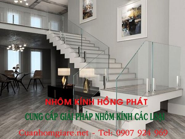 9 Mẫu cầu thang kính đẹp nhất gây choáng ngợp khiến nhà bạn sáng bừng 5 mẫu cầu thang kính đẹp nhất