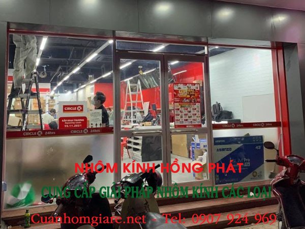 Cực Nhanh 15 Phút: Thợ sửa cửa nhôm kính Phường Bến Thành, Tphcm tại nhà Có Mặt 24/7 Khẩn Cấp! 5 sua-cua-nhom-kinh-phuong-ben-thanh