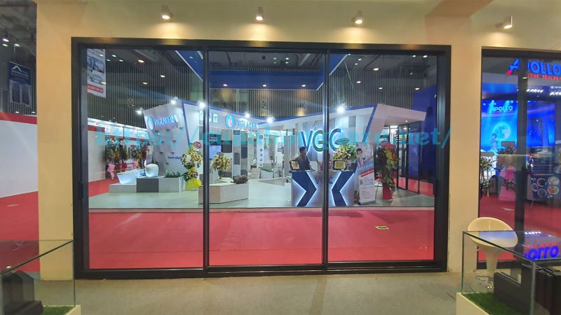 vach nhom kinh he slim