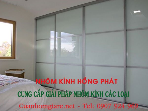 gia-vach-ngan-nhom-phong-ngu