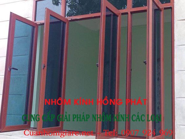 cua-so-nhom-kinh-gia-go